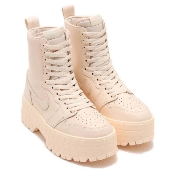 Nike Air Jordan 1 Brooklyn High Top Chunky Platform Leather Boot Size 9.5 New - Picture 1 of 12